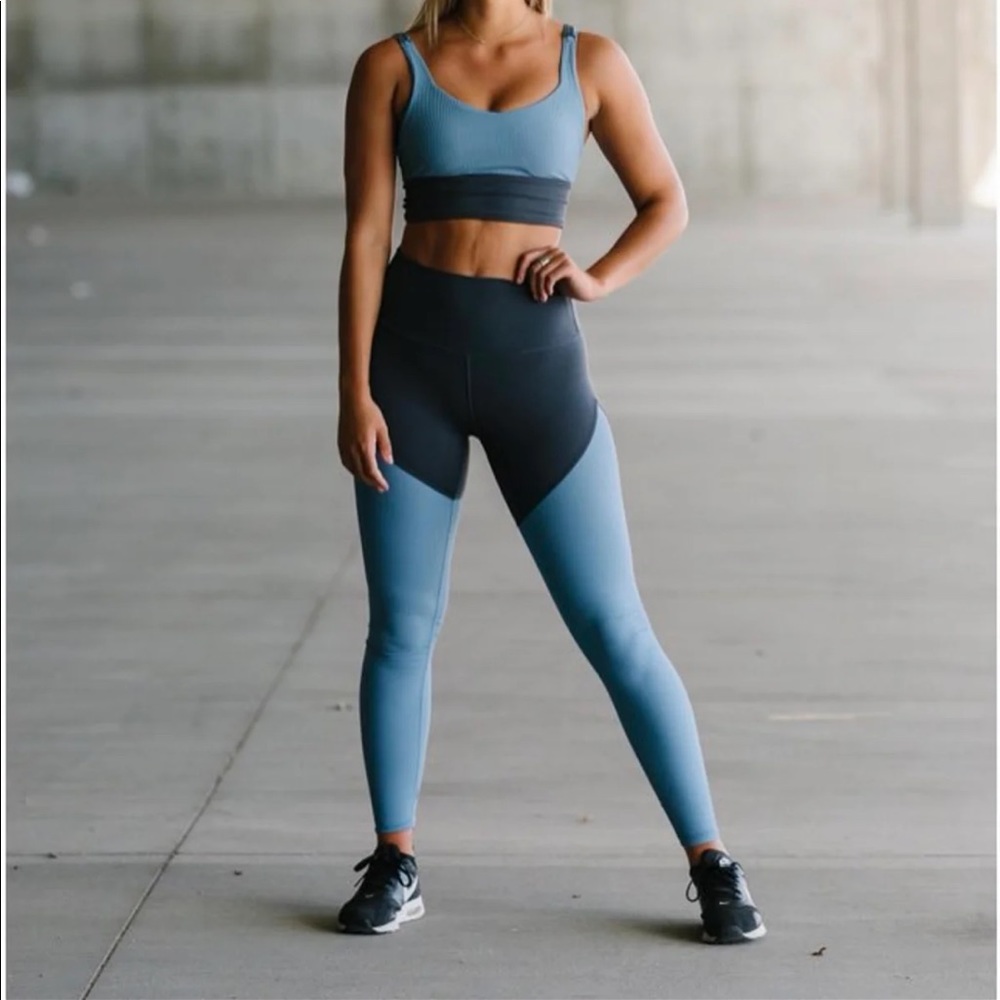 ZYIA Active Storm Parallel Luxe 7/8 Leggings Size 4